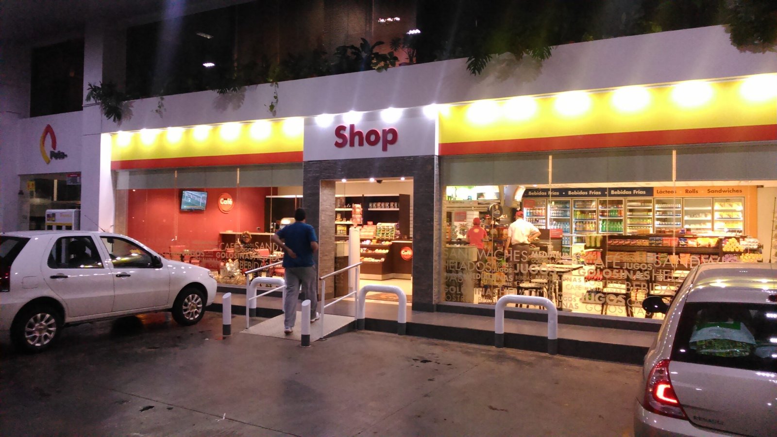 Estación Peta SRL Puerto Rico — inauguración